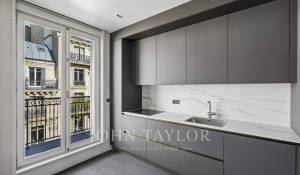 Rental Apartment Paris 8ème