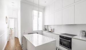 Rental Apartment Paris 8ème