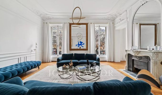 Rental Apartment Paris 8ème