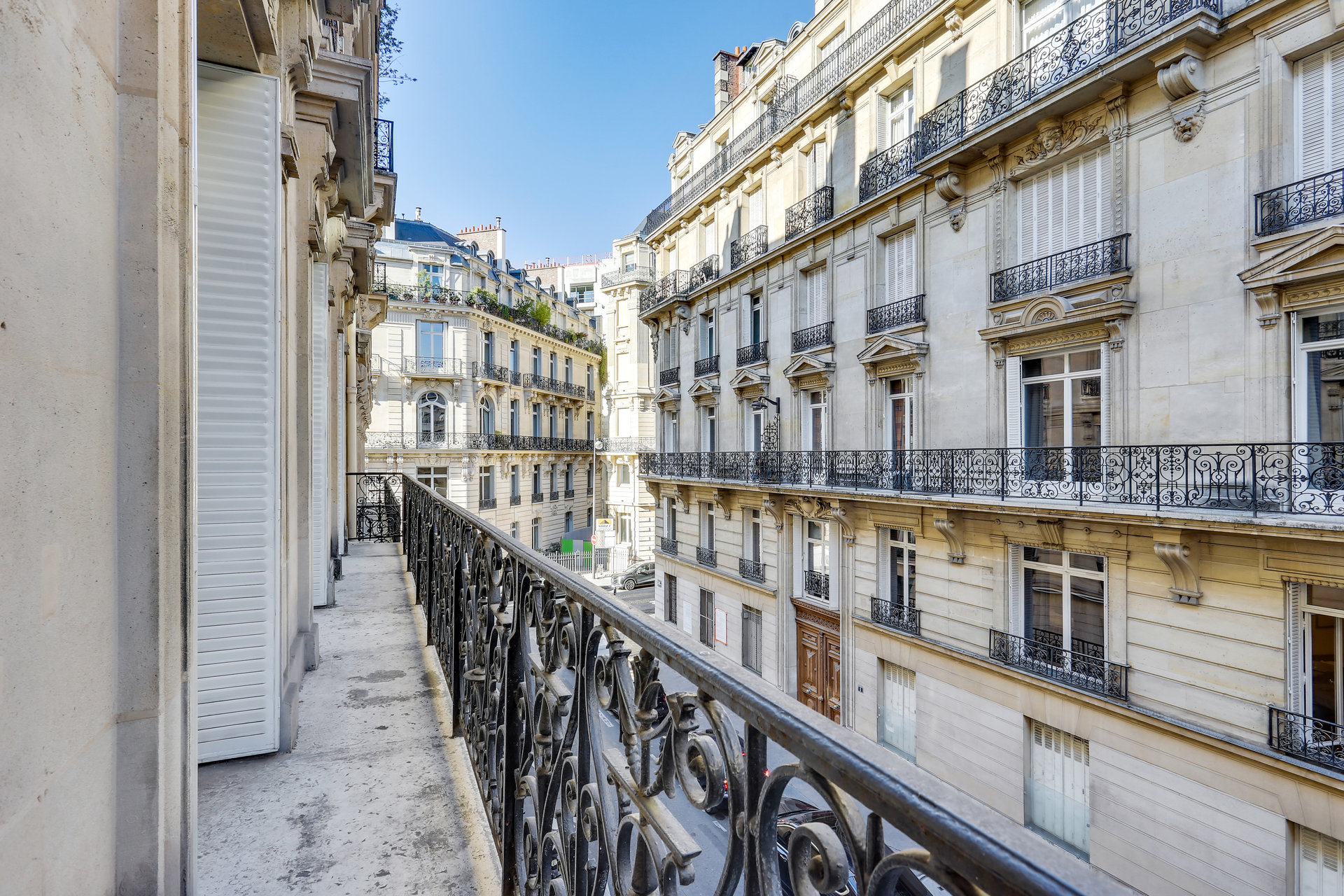 Ad Rental Apartment Paris 8ème ChampsÉlysées (75008), 5 Rooms refL0055PA