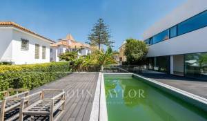 Rental House Carcavelos e Parede