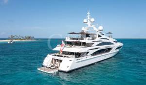 Charter Motor Yacht 