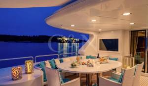 Charter Motor Yacht 