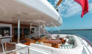 Charter Motor Yacht 
