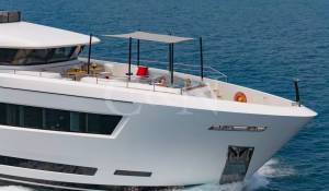 Charter Motor Yacht 