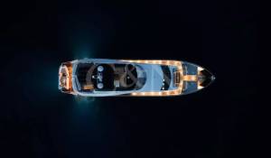 Charter Motor Yacht 