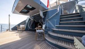Charter Motor Yacht 