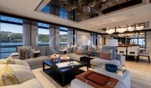 Charter Motor Yacht 