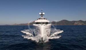 Charter Motor Yacht 