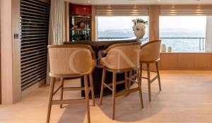 Charter Motor Yacht 