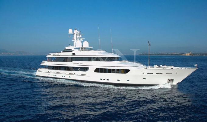 Charter Motor Yacht 