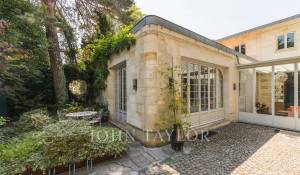 Rental Pavilion Bordeaux