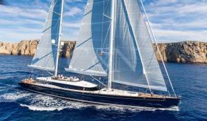 Charter Sailing Yacht 