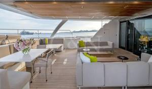 Charter Sailing Yacht 