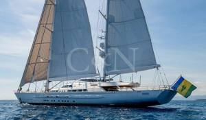 Charter Sailing Yacht 