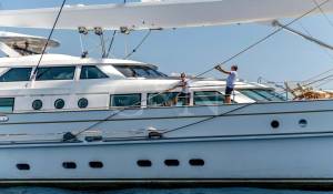 Charter Sailing Yacht 