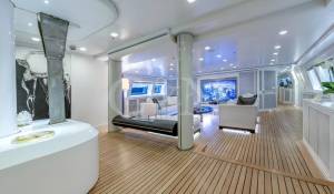 Charter Sailing Yacht 
