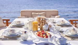 Charter Sailing Yacht 