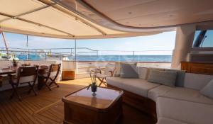 Charter Sailing Yacht 