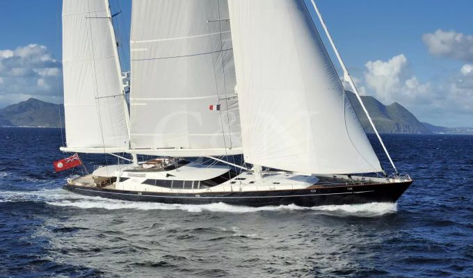 Charter Sailing Yacht 