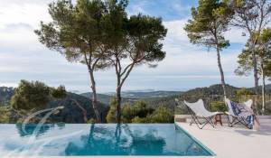 Rental Villa Cala Vedella