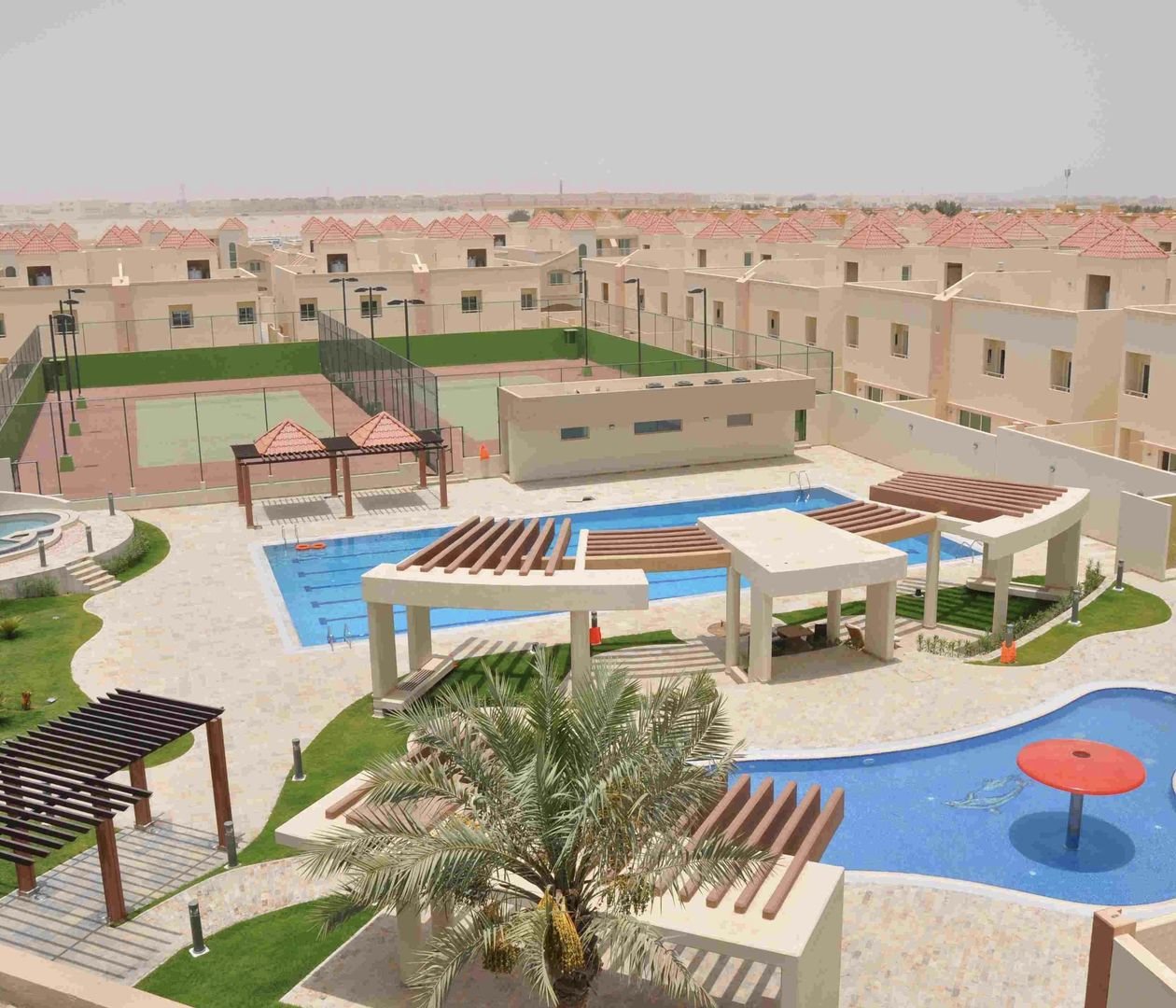 Ad Rental Villa Doha, 4 Rooms refL1864DA