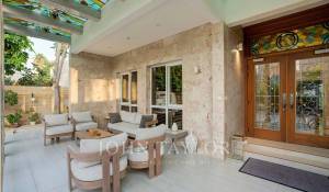 Rental Villa The Meadows