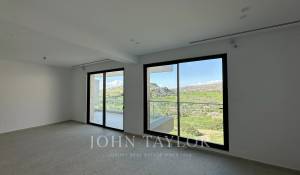 Sale Apartment Agios Tychonas