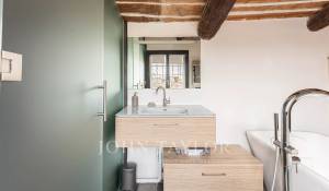 Sale Apartment Aix-en-Provence