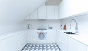 Sale Apartment Alcântara