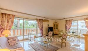 Sale Apartment Antibes