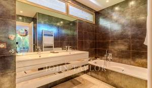 Sale Apartment Antibes