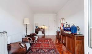 Sale Apartment Areeiro