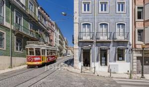 Sale Apartment Areeiro