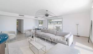 Sale Apartment Beausoleil