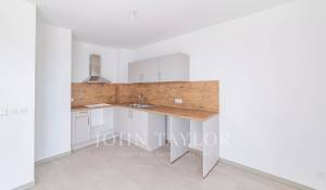 Sale Apartment Beausoleil