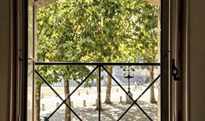 Sale Apartment Bordeaux