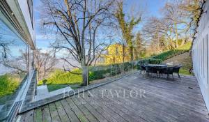 Sale Apartment Brent