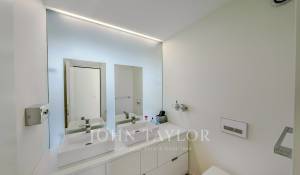 Sale Apartment Brent