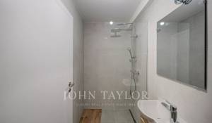 Sale Apartment Brent