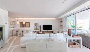 Sale Apartment Cala Llenya