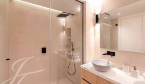 Sale Apartment Cala Llenya