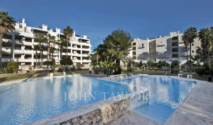 Sale Apartment Cala Llenya