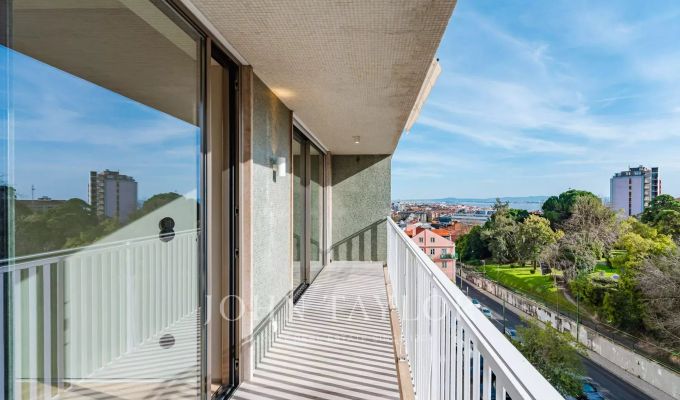 Sale Apartment Campo de Ourique