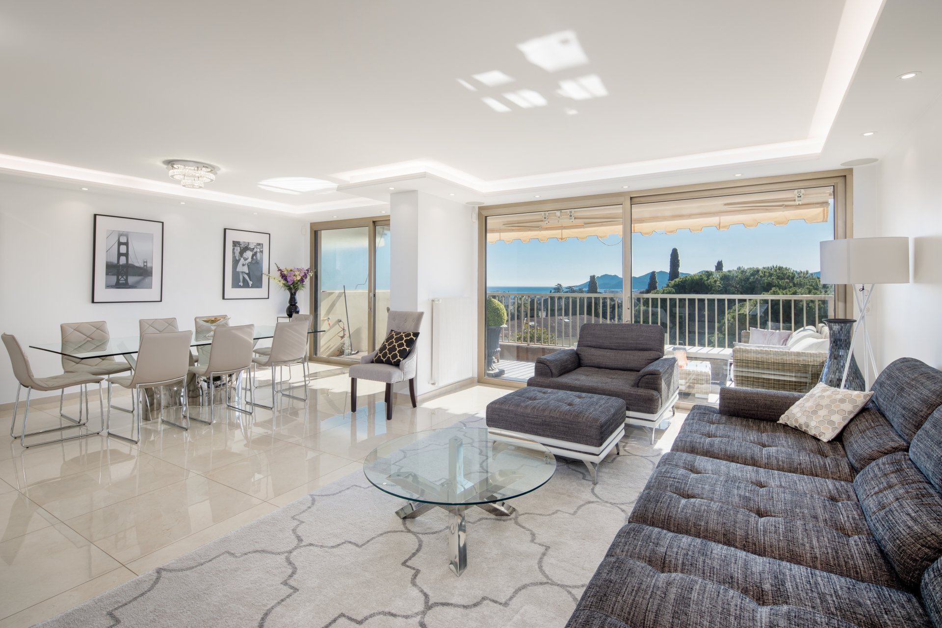 Ad Sale Apartment Cannes Oxford (06400), 4 Rooms refV5424CA