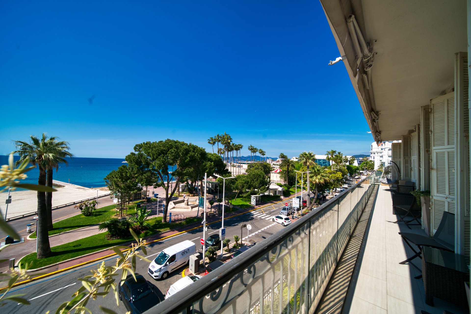 Ad Sale Apartment Cannes Croisette (06400), 6 Rooms refV5745CA