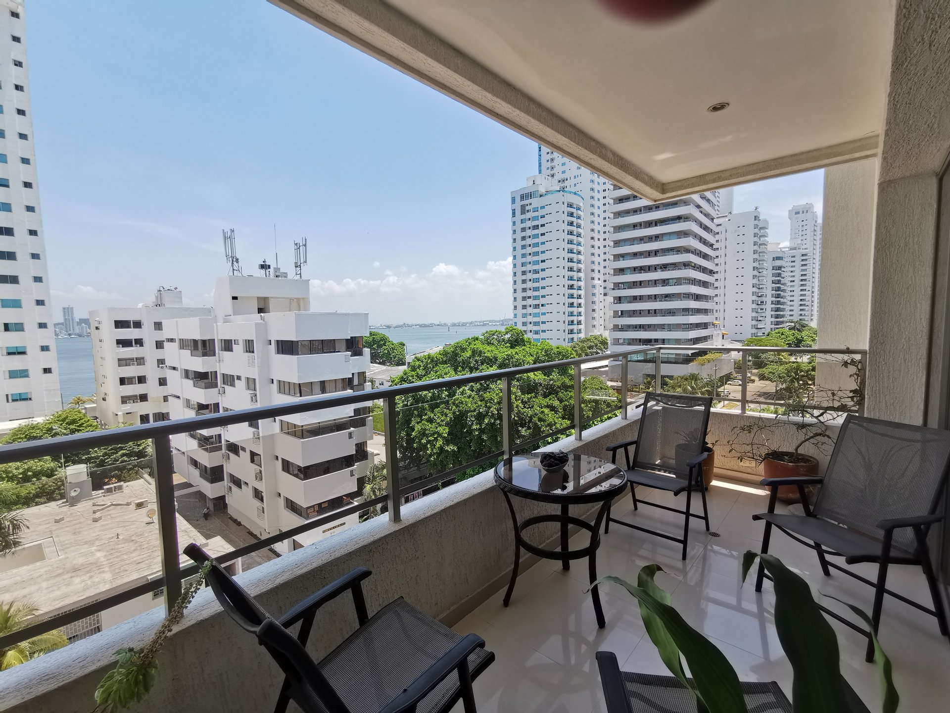 Ad Sale Apartment Cartagena de Indias Castillogrande (130001) ref:V0111CI