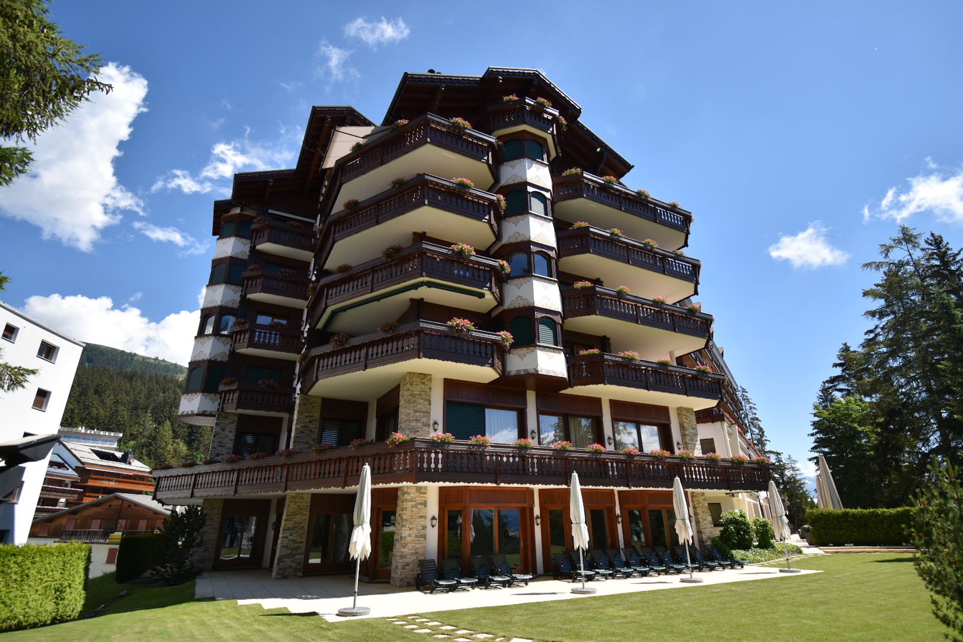 Ad Sale Apartment CransMontana (3963), 5 Rooms refV0011CR