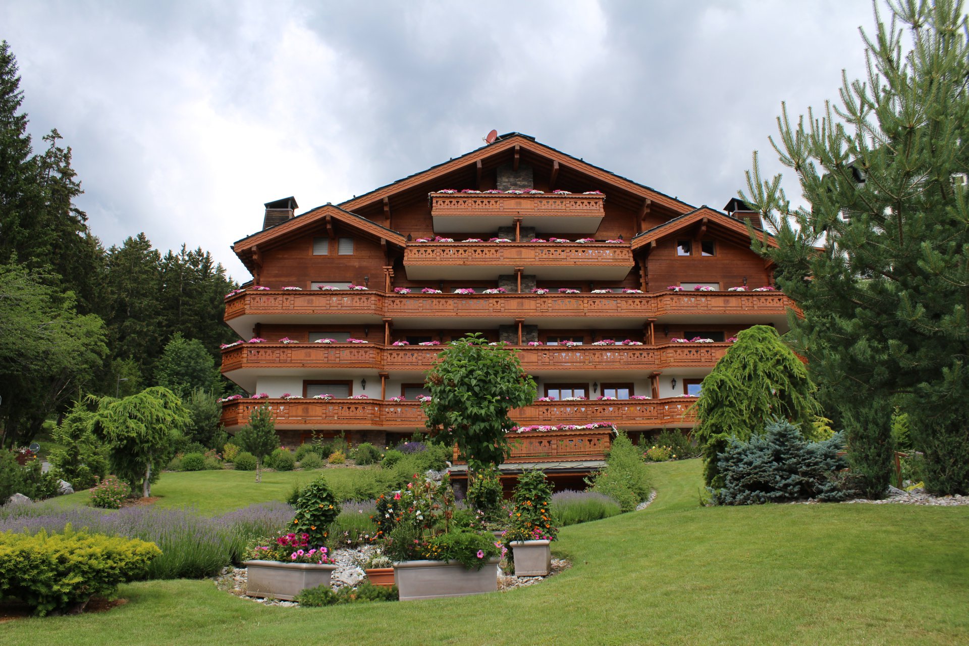Ad Sale Apartment CransMontana (3963), 4 Rooms refV0054CR