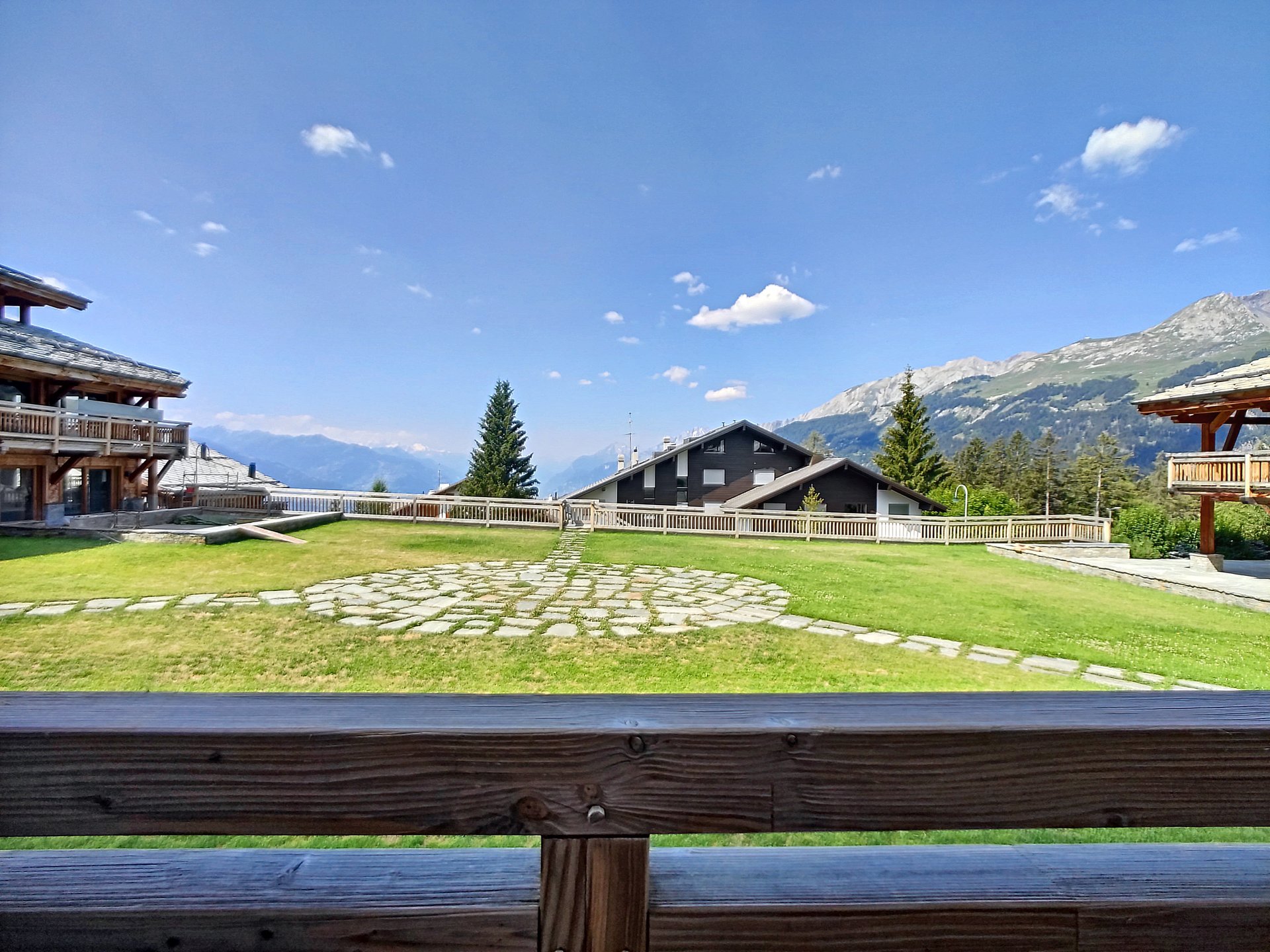 Ad Sale Apartment CransMontana (3963), 6 Rooms refV0091CR